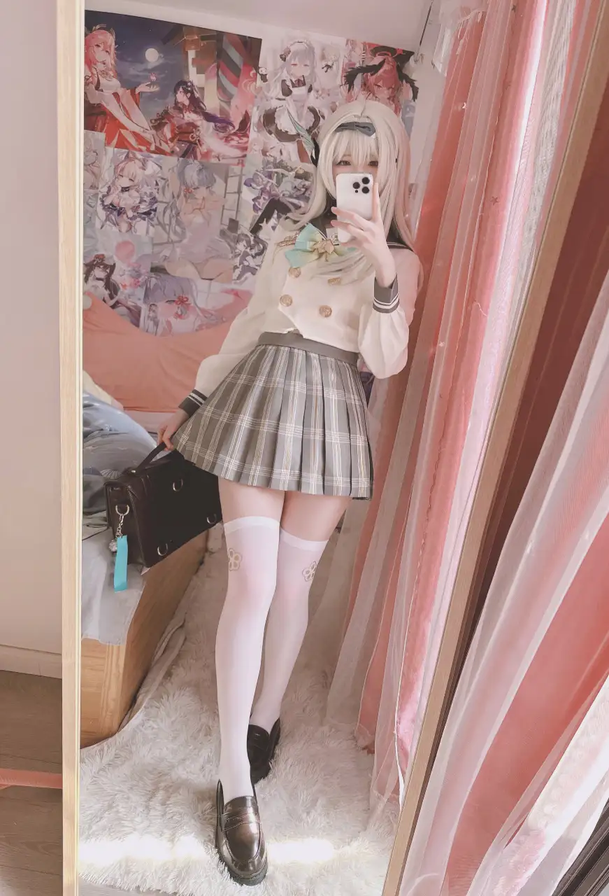 Xidaidai (喜呆呆) cosplay Firefly – Honkai:Star Rail by xidaidai