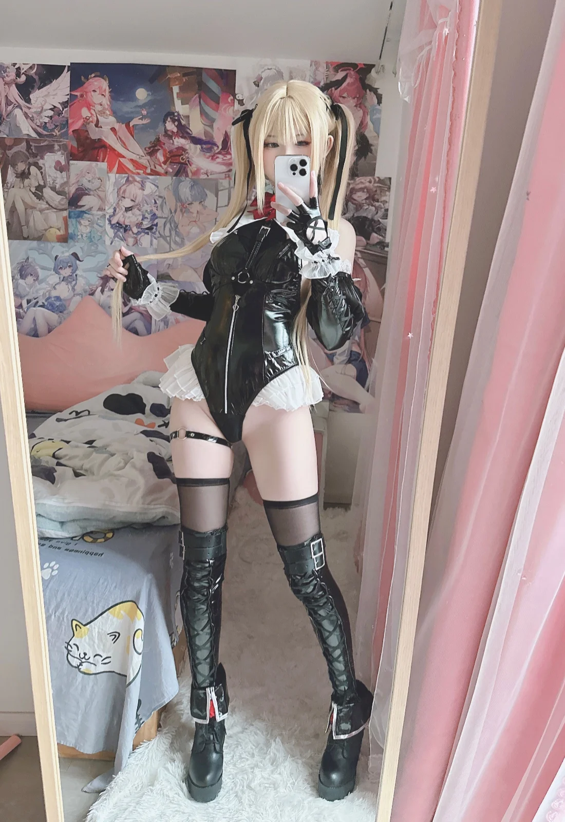 Xidaidai (喜呆呆) cosplay - Dead or Alive - Marie Rose by xidaidai