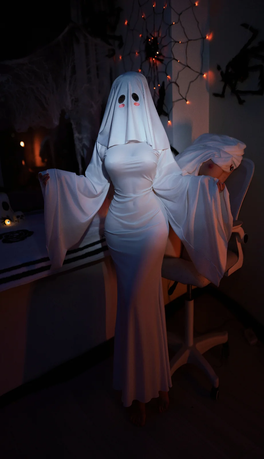 Bangni邦尼 - Ghost Girl by Bangni邦尼
