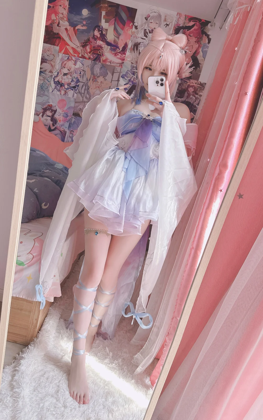 Xidaidai (喜呆呆) cosplay - Sangonomiya Kokomi with GIF by xidaidai