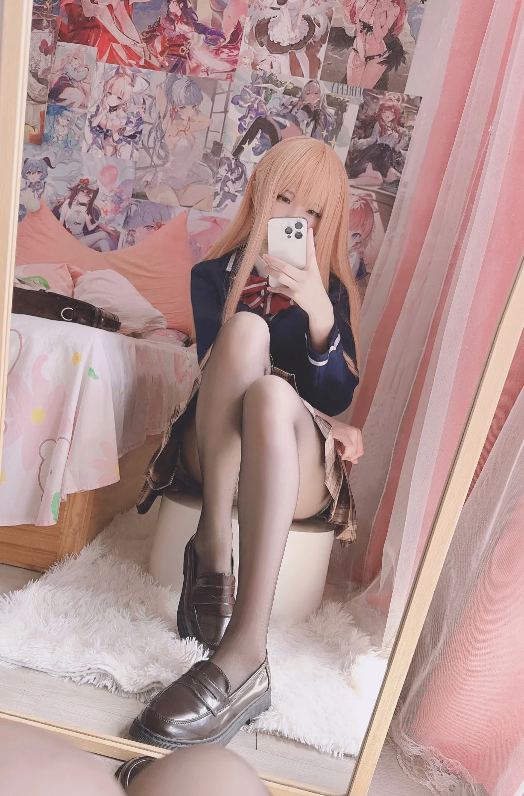 Xidaidai (喜呆呆) cosplay - 椎名真昼 by xidaidai